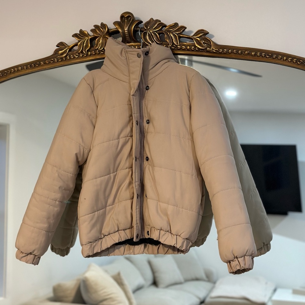 Puffer Coat - Picture 3 of 3